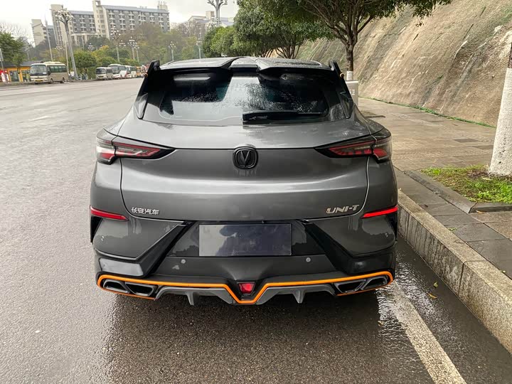 Фото 8 - Changan UNI-T