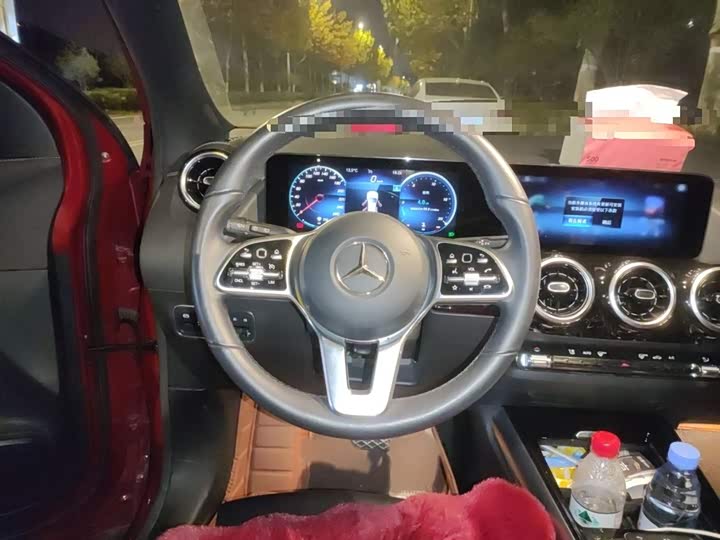 Фото 3 - Mercedes-Benz GLA-Class