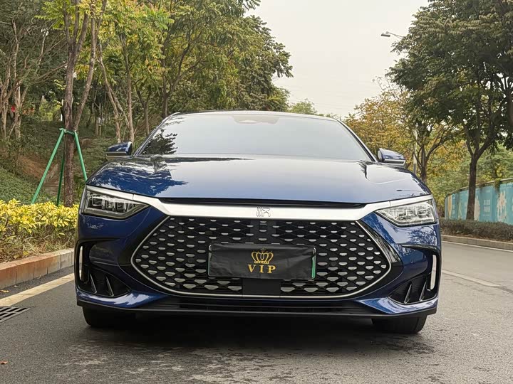 Фото 2 - BYD Han