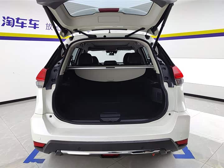 Фото 4 - Nissan X-Trail