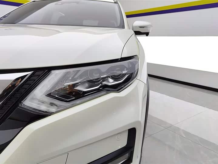 Фото 5 - Nissan X-Trail