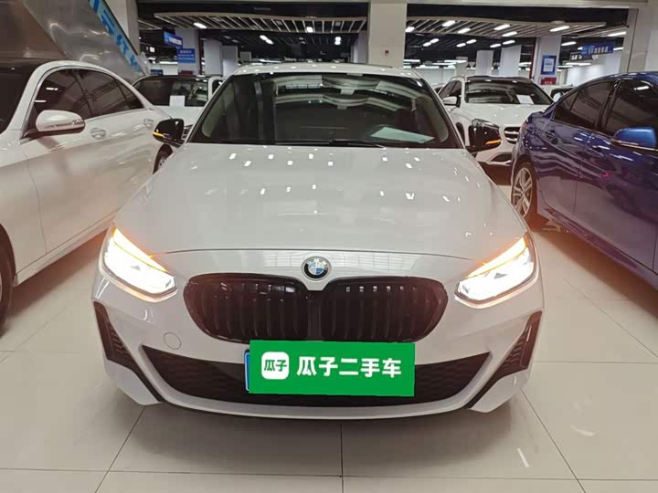 Фото 3 - BMW 1 Series