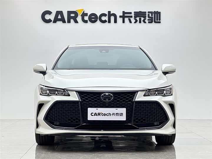 Фото 7 - Toyota Avalon