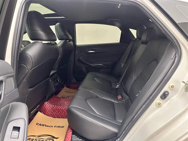 Фото 9 - Toyota Avalon