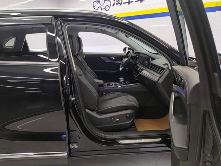 Фото 8 - Hongqi HS5