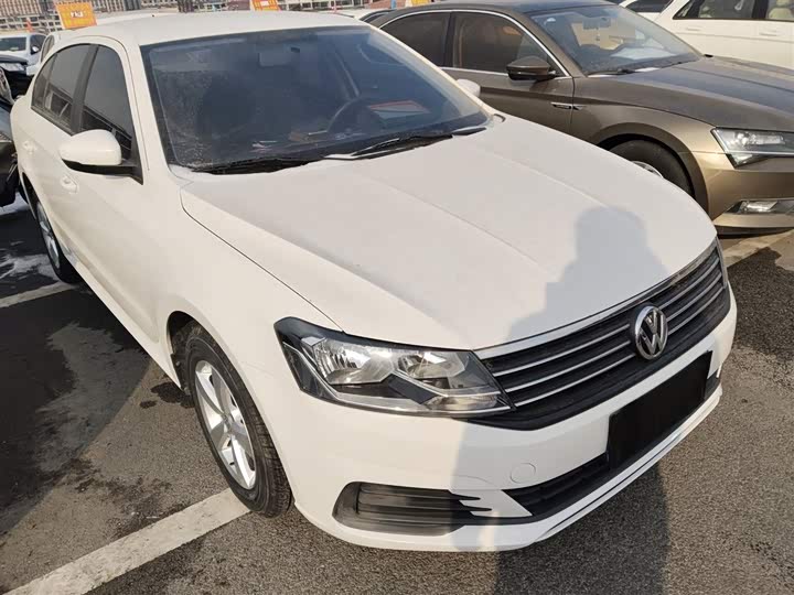 Фото 4 - Volkswagen Lavida