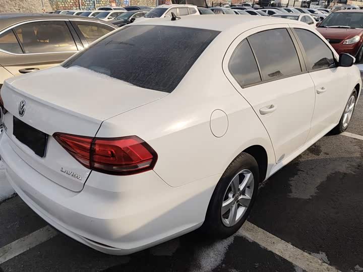 Фото 7 - Volkswagen Lavida