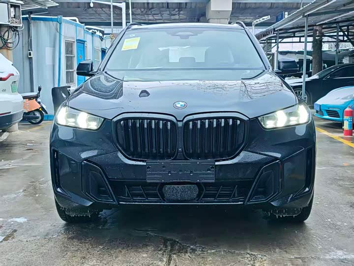 Фото 2 - BMW X5