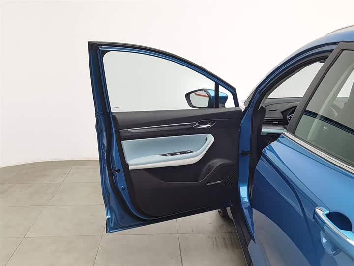 Фото 8 - Geely Emgrand GS