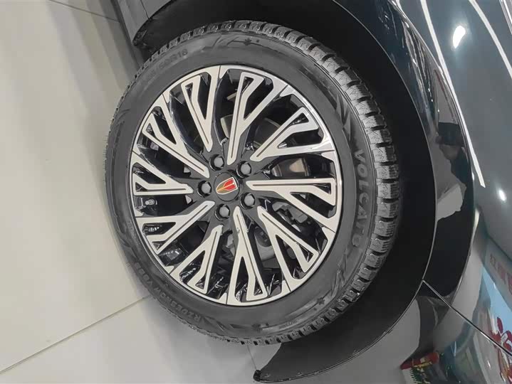 Фото 6 - Hongqi H5