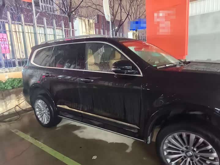 Фото 7 - Tank 500 Hybrid