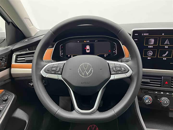 Фото 3 - Volkswagen Bora