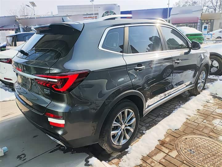 Фото 7 - Roewe RX5