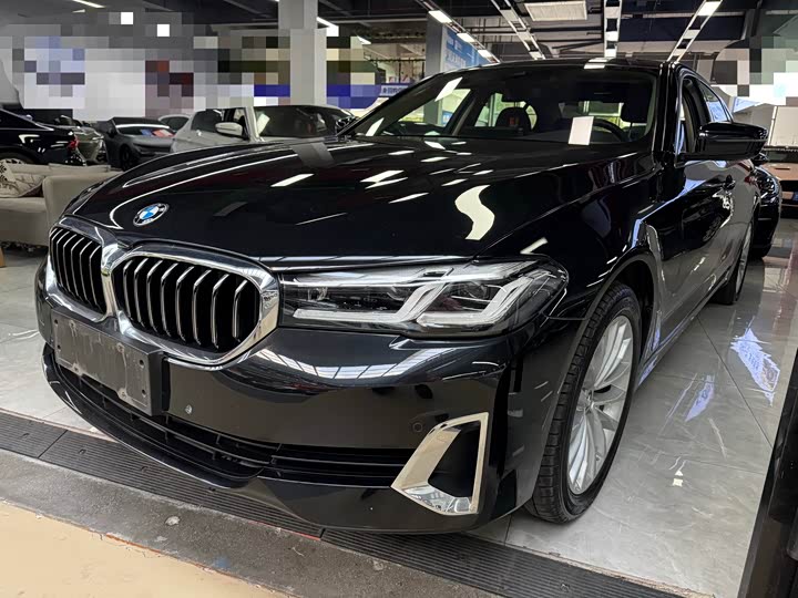 Фото 1 - BMW 5 Series