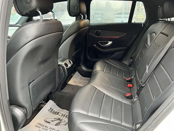 Фото 6 - Mercedes-Benz EQC