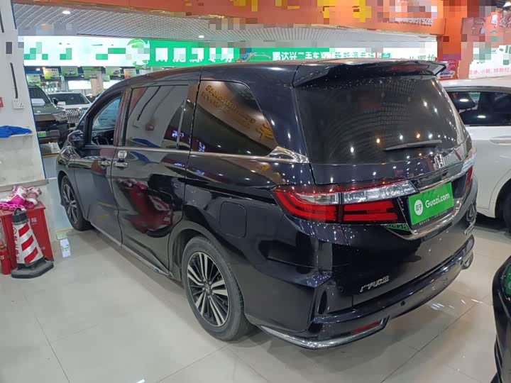 Фото 5 - Honda Odyssey