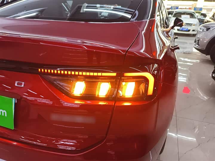 Фото 8 - Ford Mondeo