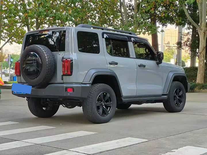 Фото 9 - Tank 300