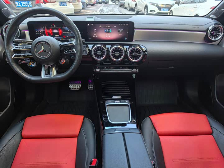 Фото 8 - Mercedes-Benz A-Class AMG