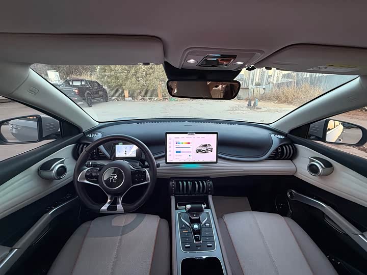 Фото 4 - BYD Yuan Plus