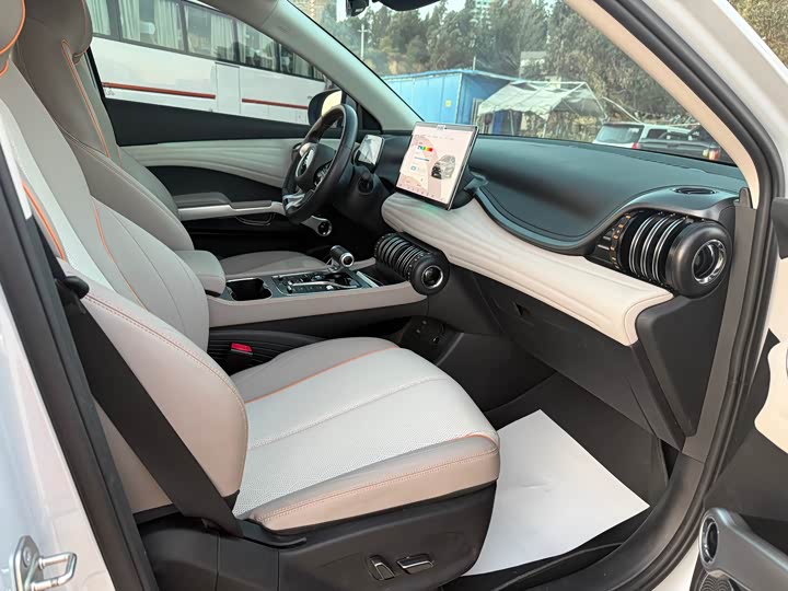 Фото 6 - BYD Yuan Plus