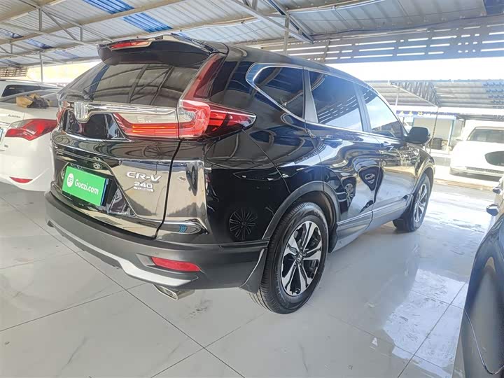Фото 7 - Honda CR-V