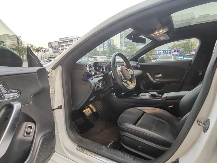 Фото 5 - Mercedes-Benz CLA-Class