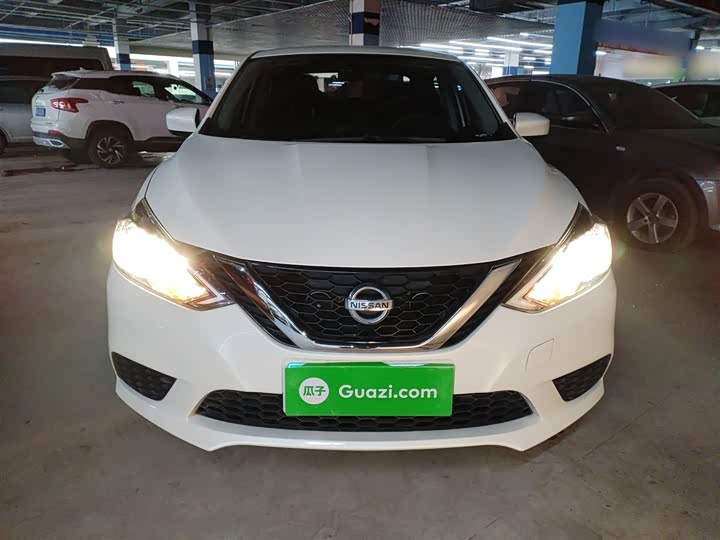 Фото 3 - Nissan Sylphy