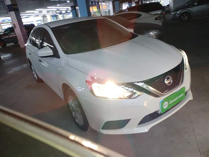 Фото 4 - Nissan Sylphy