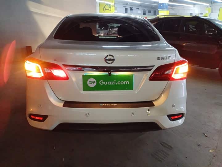 Фото 6 - Nissan Sylphy