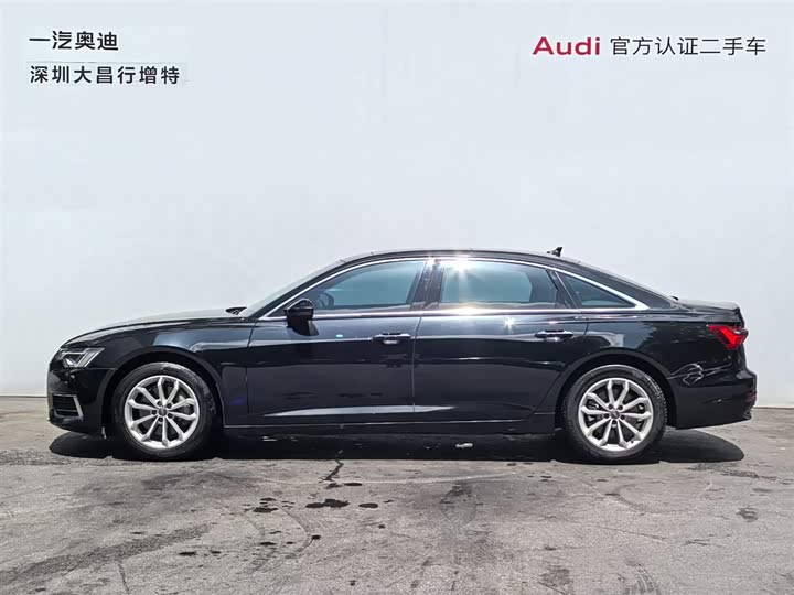 Фото 4 - Audi A6L