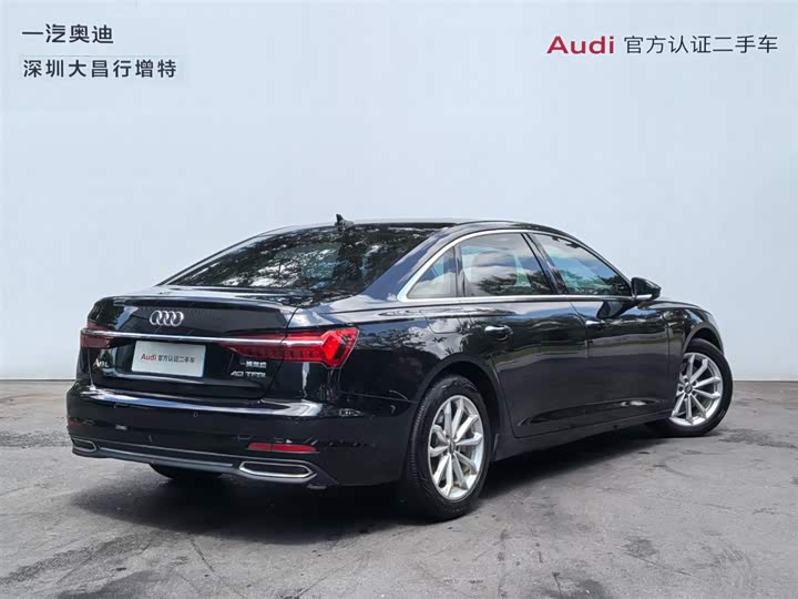Фото 5 - Audi A6L