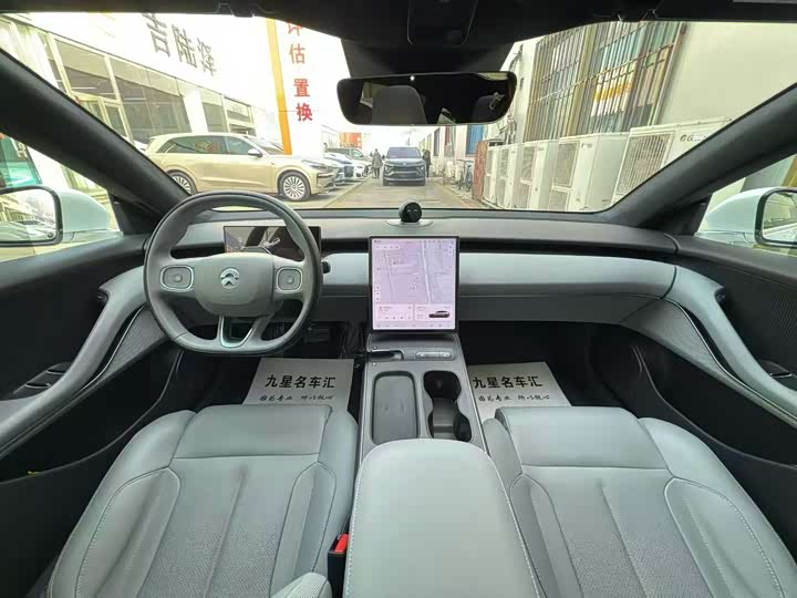 Фото 7 - Nio ET5T