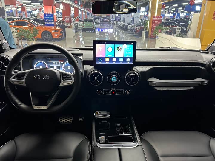 Фото 9 - BAIC Beijing BJ40