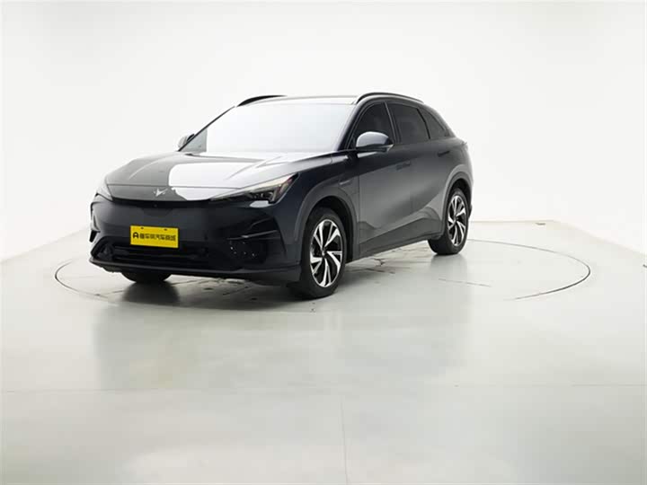 Фото 2 - BAIC Arcfox Alpha T5