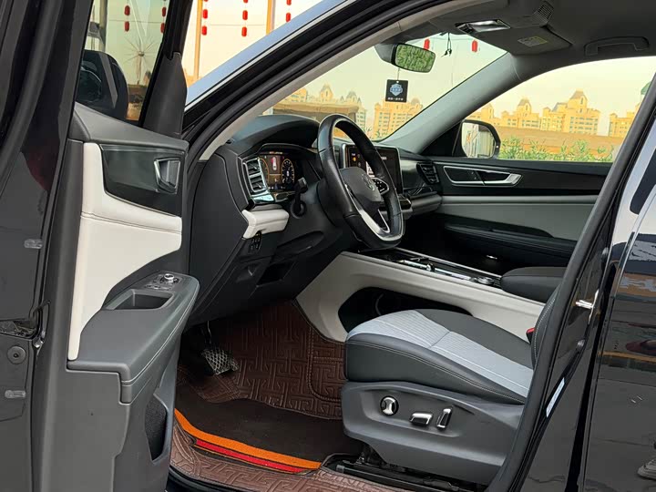 Фото 7 - Volkswagen Teramont Pro