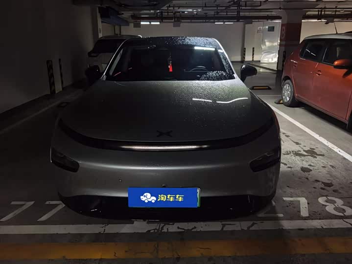 Фото 2 - XPeng P7