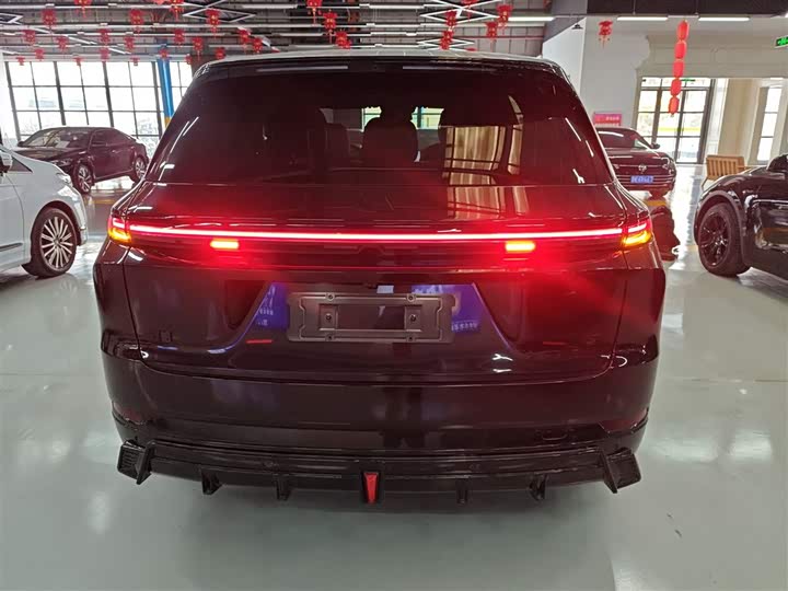 Фото 6 - LiXiang L7