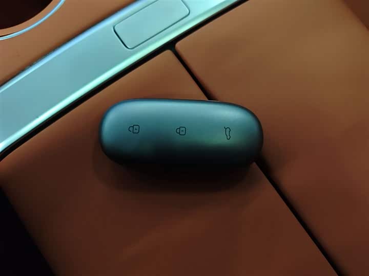 Фото 9 - LiXiang L7