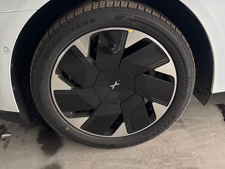 Фото 7 - XPeng Mona M03