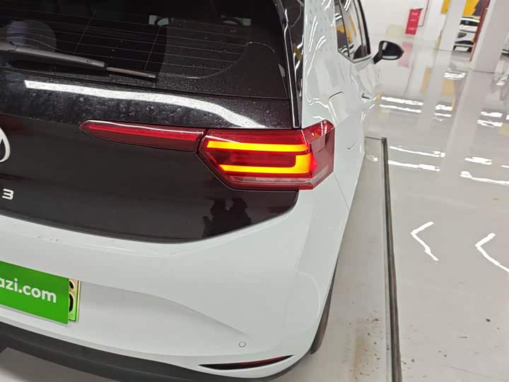 Фото 8 - Volkswagen ID.3