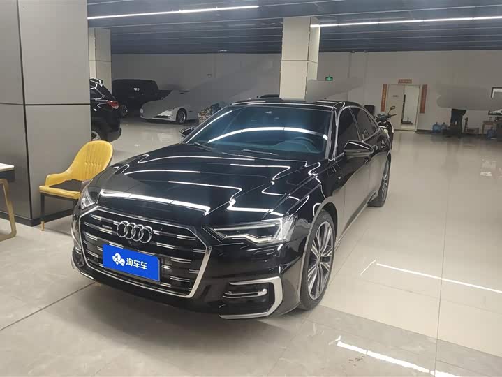 Фото 1 - Audi A6L