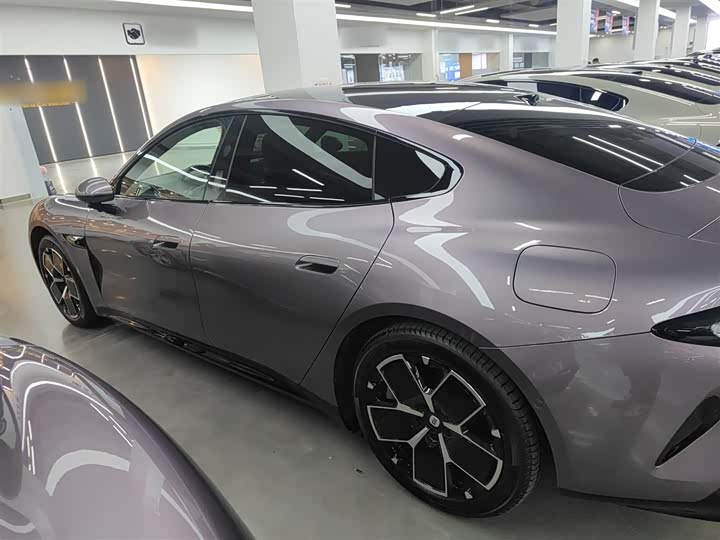 Фото 5 - Xiaomi SU7