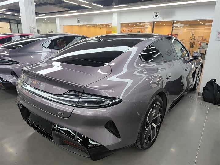 Фото 7 - Xiaomi SU7