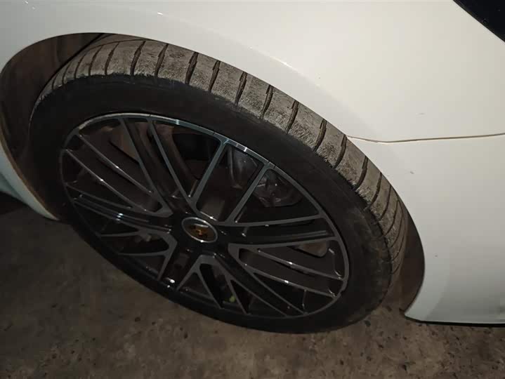 Фото 6 - Porsche Panamera