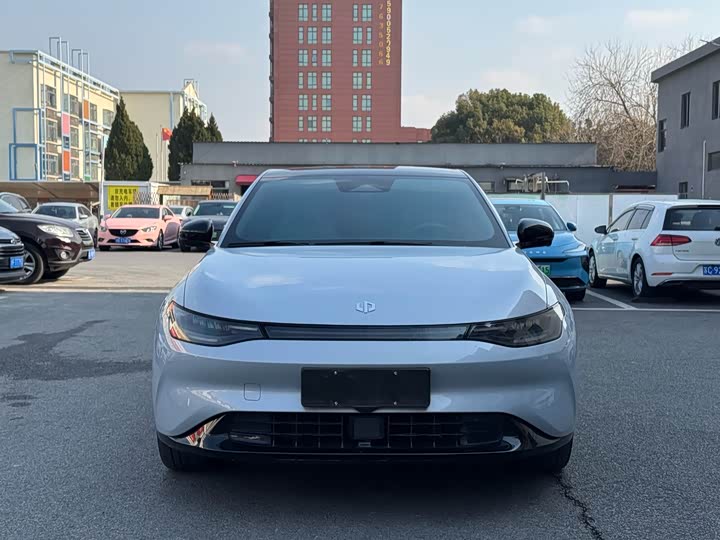 Фото 2 - Leapmotor C01