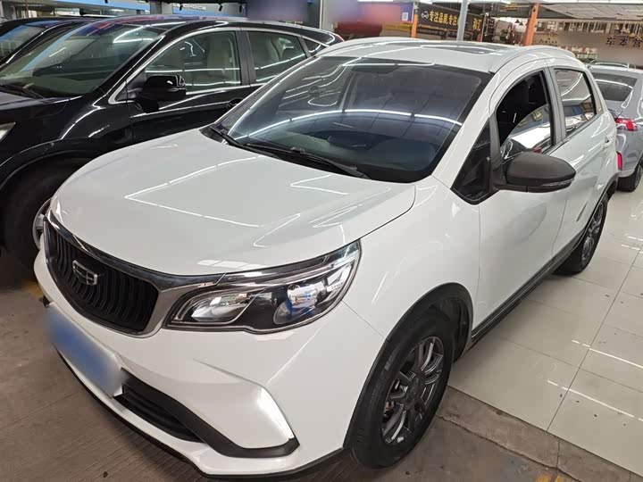 Фото 1 - Geely Vision X3