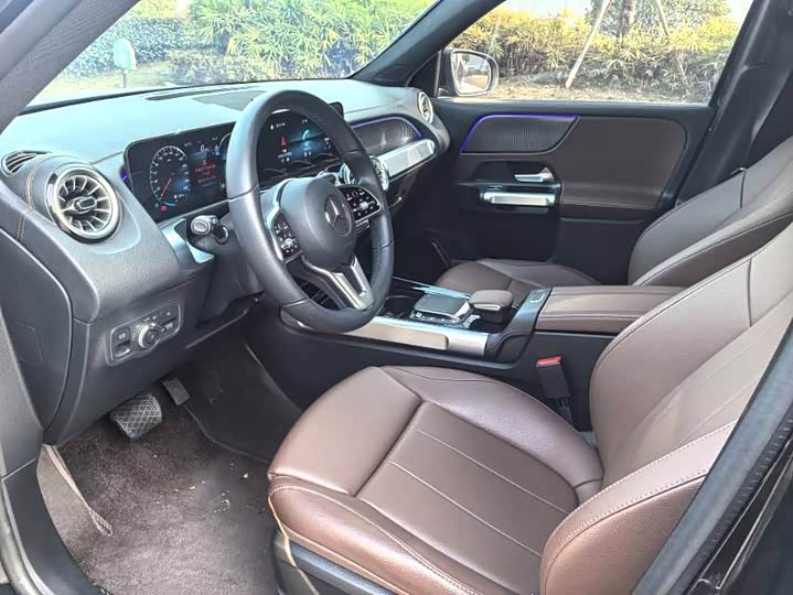 Фото 5 - Mercedes-Benz GLB-Class