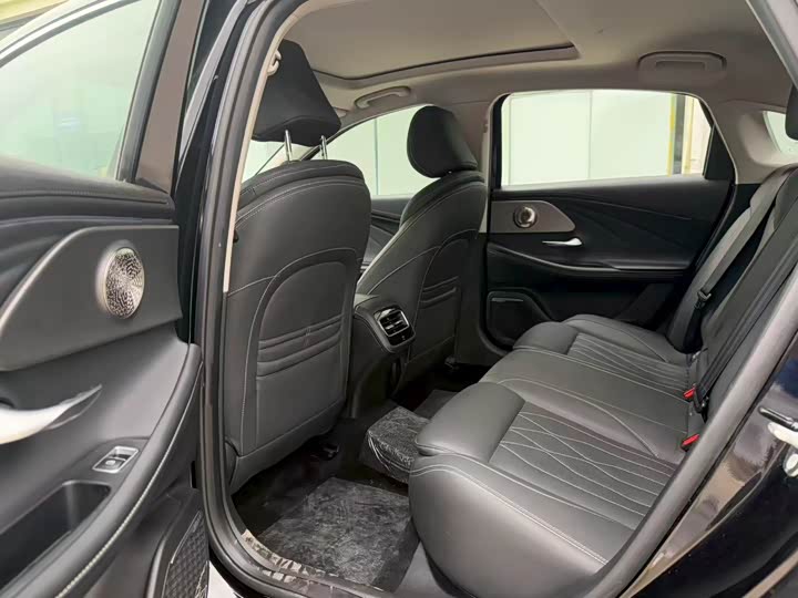 Фото 6 - Chery Arrizo 8