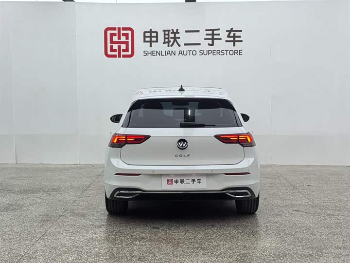 Фото 4 - Volkswagen Golf